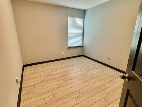 6610 Pine Tree Spring, Houston TX 77049
