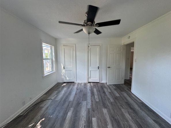 8321 Barkley Street, Houston TX 77017