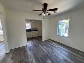 8321 Barkley Street, Houston TX 77017