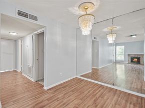 10211 Sugar Branch Drive 324, Houston TX 77036