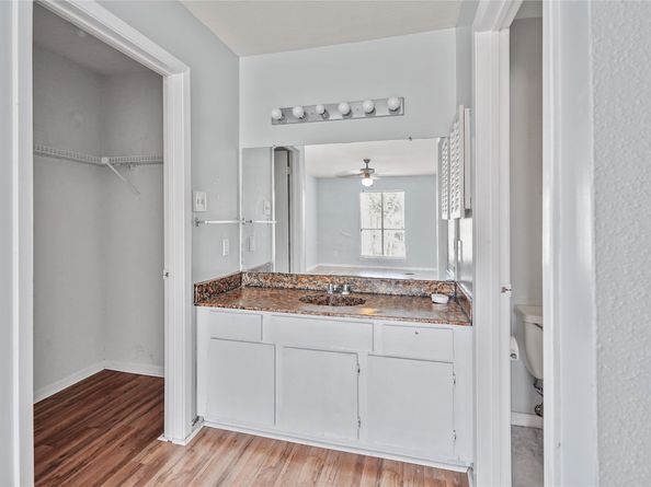 10211 Sugar Branch Drive 324, Houston TX 77036