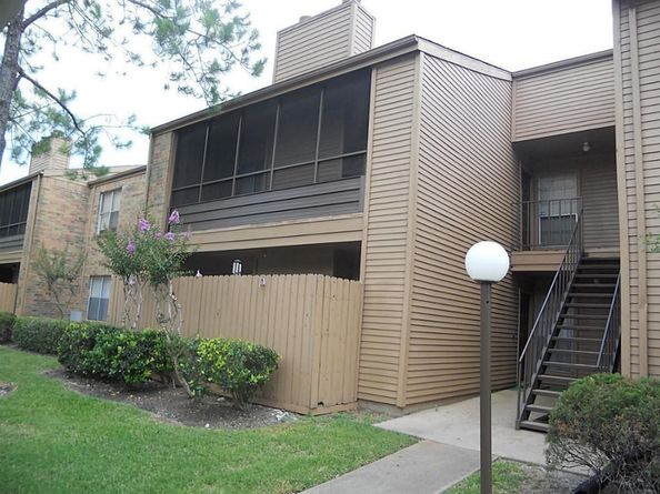 10555 Turtlewood Court 2003, Houston TX 77072