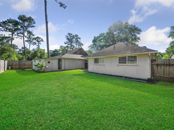2327 Brookdale Drive, Kingwood TX 77339