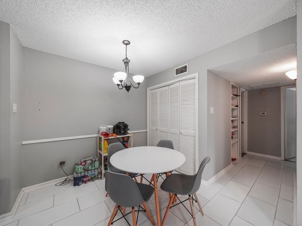 2120 El Paseo Street 3007, Houston TX 77054
