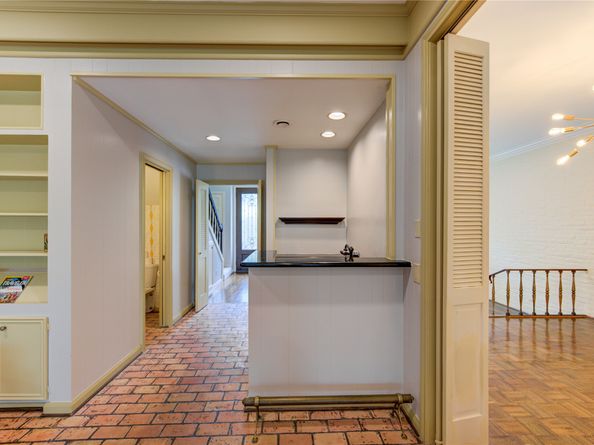 7530 Del Monte Drive, Houston TX 77063