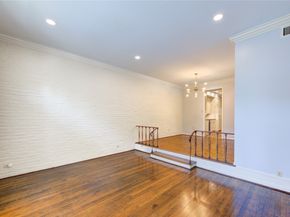 7530 Del Monte Drive, Houston TX 77063