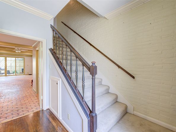 7530 Del Monte Drive, Houston TX 77063