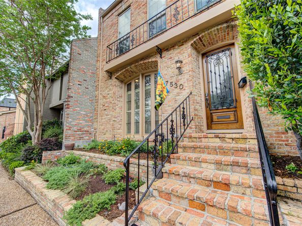 7530 Del Monte Drive, Houston TX 77063