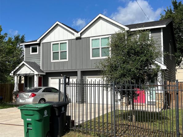 8206 Bassett Street A, Houston TX 77051