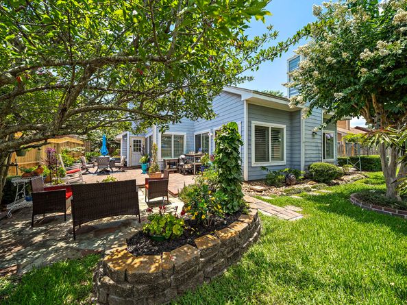11602 Taos Lane, Houston TX 77070