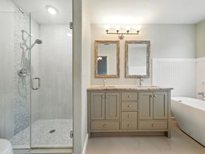 13600 Breton Ridge Street 7B, Houston TX 77070