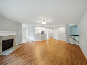 13600 Breton Ridge Street 7B, Houston TX 77070