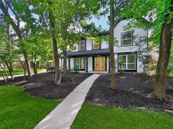 70 Breezy Point Place, The Woodlands TX 77381