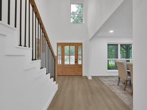70 Breezy Point Place, The Woodlands TX 77381