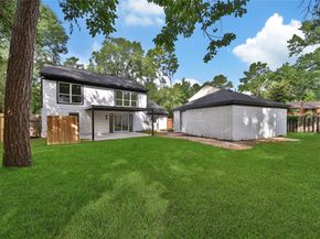 70 Breezy Point Place, The Woodlands TX 77381