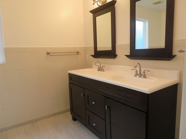 535 Arlington Street, Houston TX 77007