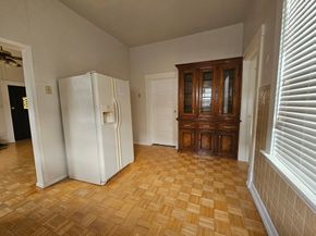 535 Arlington Street, Houston TX 77007
