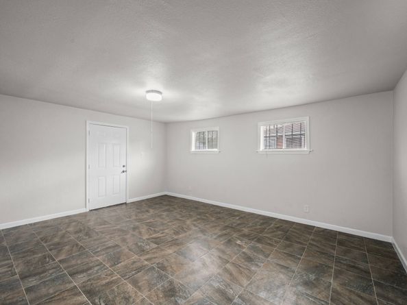 5519 Chapman Street, Houston TX 77009