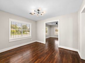 5519 Chapman Street, Houston TX 77009