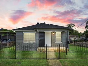 5519 Chapman Street, Houston TX 77009
