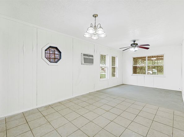 12434 Kathryn Street, Houston TX 77015