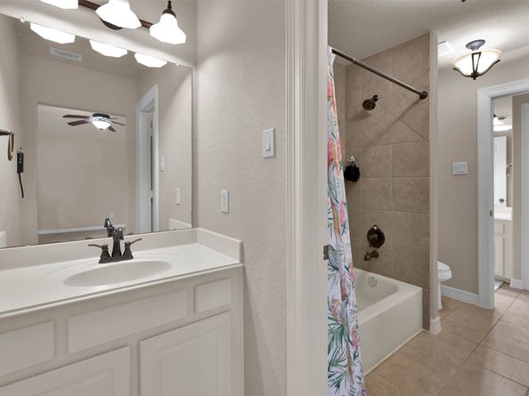 16014 Cashel Park Lane, Houston TX 77084