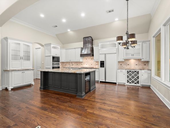 47 Rhapsody Bend Drive, The Woodlands TX 77382