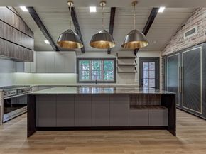 64 Autumn Crescent, The Woodlands TX 77381