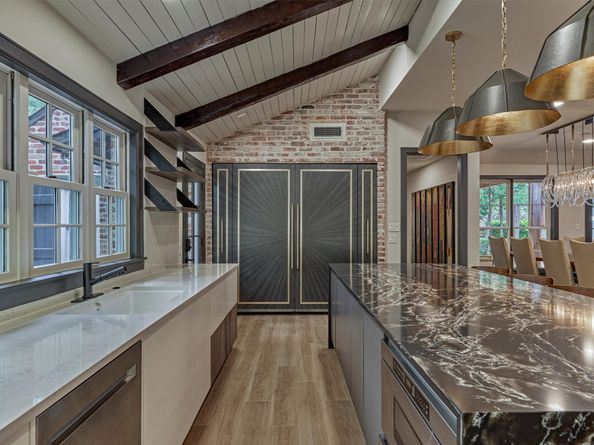 64 Autumn Crescent, The Woodlands TX 77381