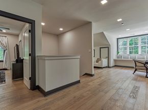 64 Autumn Crescent, The Woodlands TX 77381