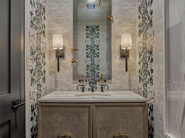 64 Autumn Crescent, The Woodlands TX 77381