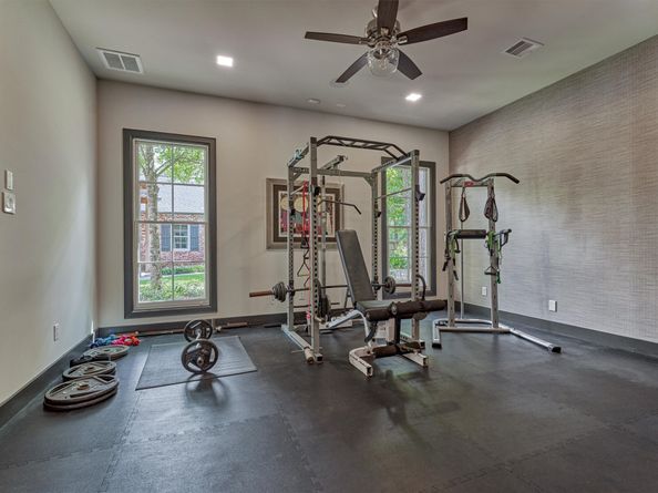 64 Autumn Crescent, The Woodlands TX 77381