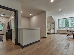 64 Autumn Crescent, The Woodlands TX 77381