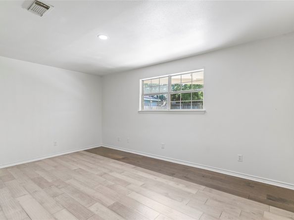 10906 Keese Drive, Houston TX 77089