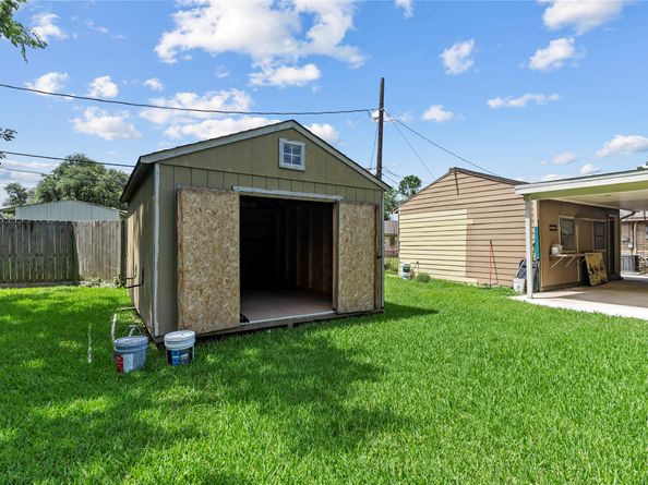 10906 Keese Drive, Houston TX 77089