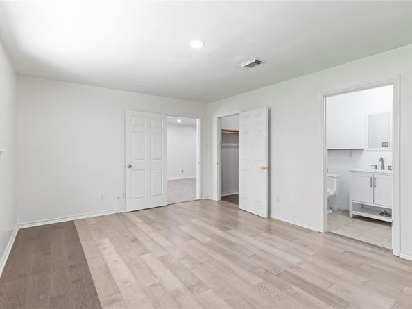 10906 Keese Drive, Houston TX 77089