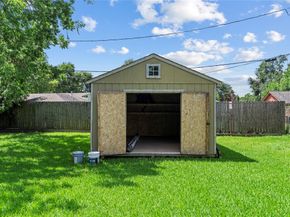 10906 Keese Drive, Houston TX 77089