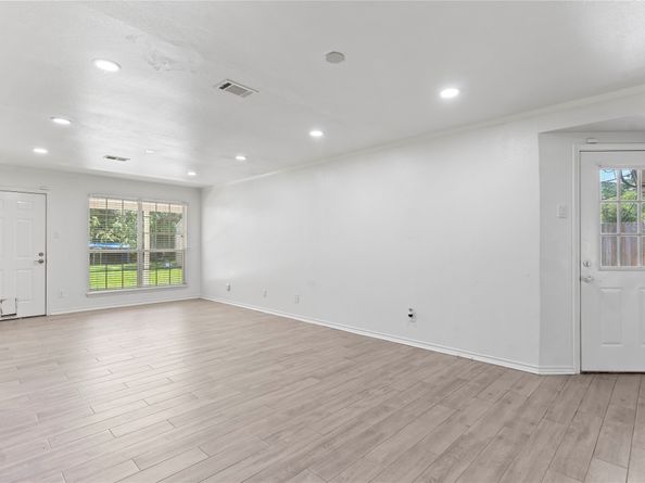 10906 Keese Drive, Houston TX 77089