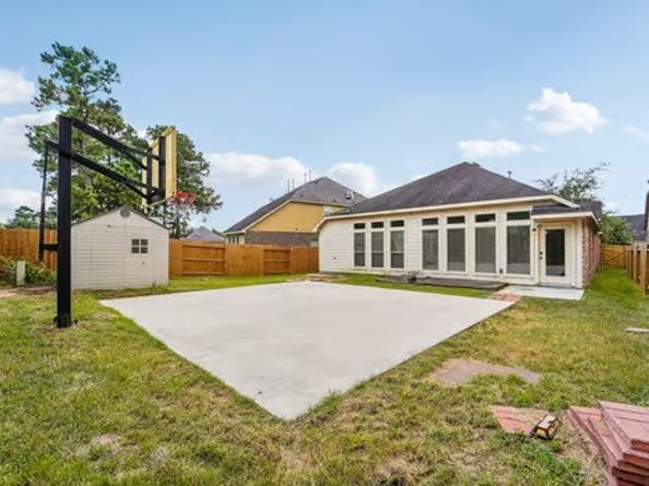 16223 Cotton Grove Lane, Houston TX 77044