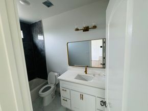 8128 Penrod Street, Houston TX 77028