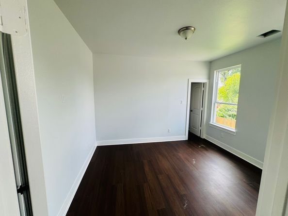 8128 Penrod Street, Houston TX 77028