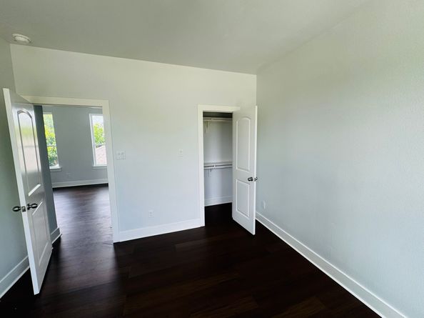 8128 Penrod Street, Houston TX 77028