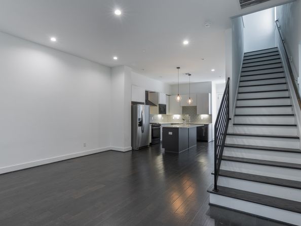 5841 Dolores Street, Houston TX 77057