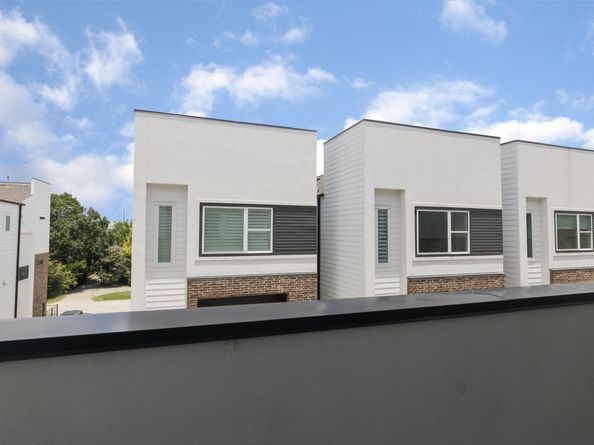 5841 Dolores Street, Houston TX 77057