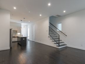5841 Dolores Street, Houston TX 77057