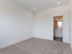 5841 Dolores Street, Houston TX 77057