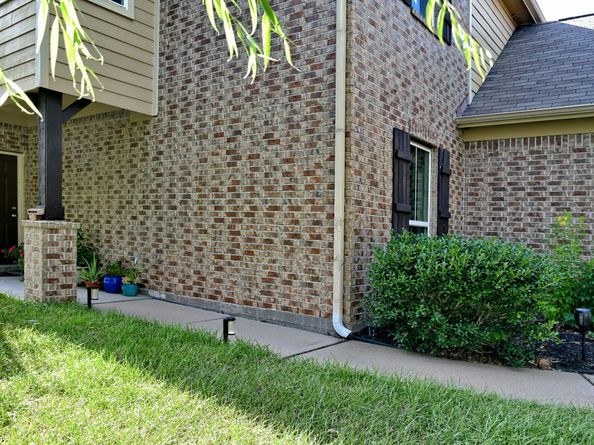 19211 Side Way, Tomball TX 77375