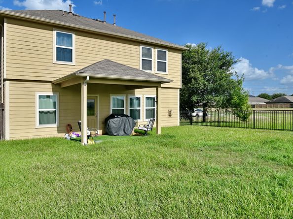 19211 Side Way, Tomball TX 77375