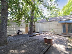 1926 Maple Lakes Drive, Houston TX 77339