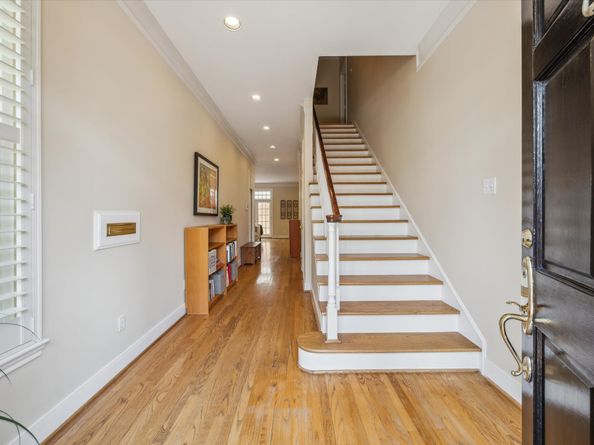 2403 Potomac Drive, Houston TX 77057